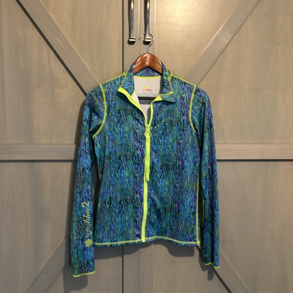 2 piece UV water sport outfit.